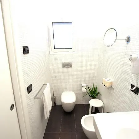 호텔 Nice Hotel Bibione 비비오네
