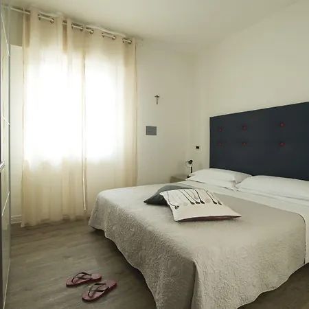 Nice Hotel Bibione 3* 비비오네