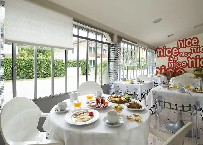 Отель Nice Hotel Bibione