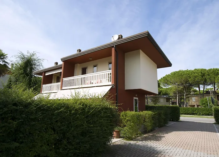 Nice Hotel Bibione Отель